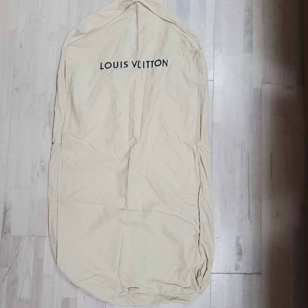 Garment bag